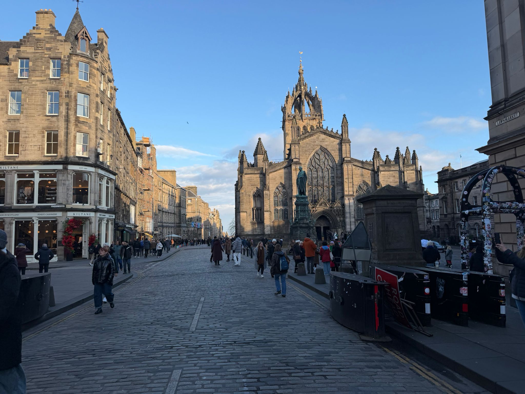 Royal Mile in daytime